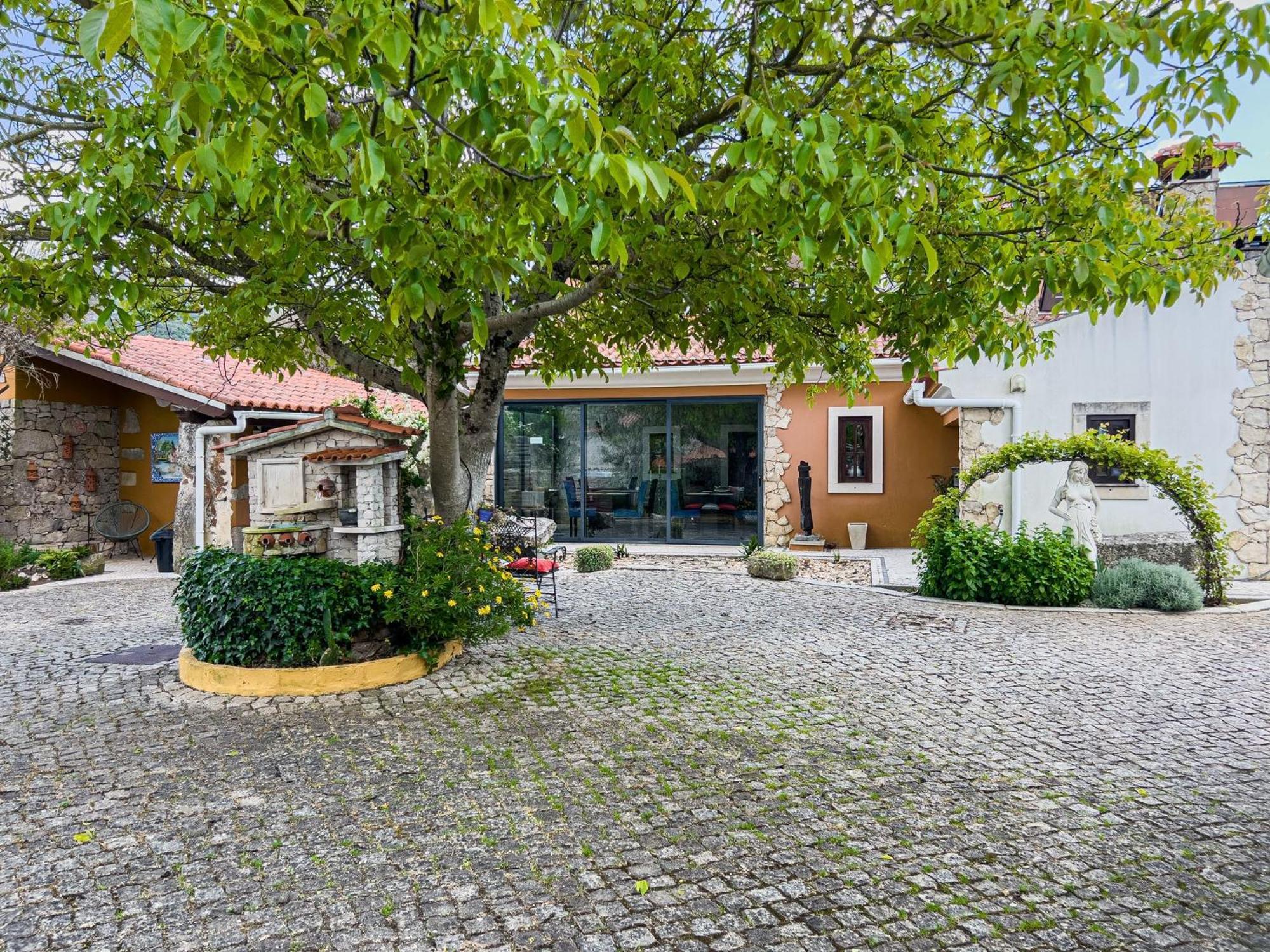 Refugio Das Artes Guesthouse Porto de Mós Eksteriør billede