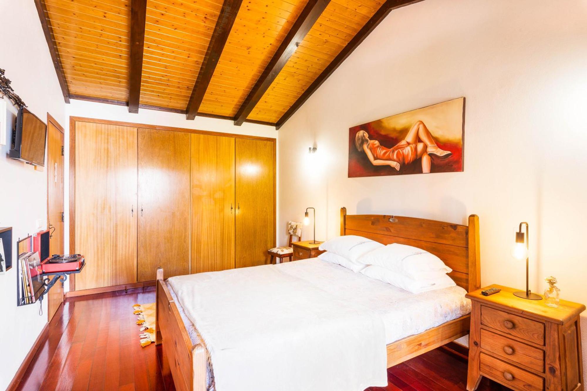 Refugio Das Artes Guesthouse Porto de Mós Eksteriør billede